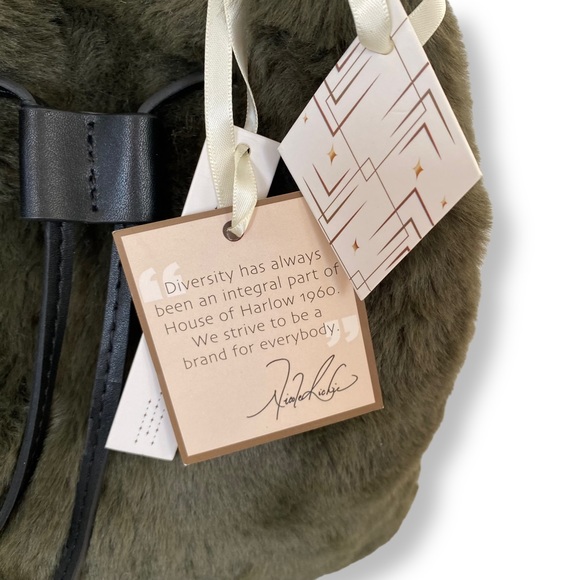 NWT House of Harlow Hunter Green Fur Handbag with Card Case Crossbody/Shoulder - Picture 4 of 15
